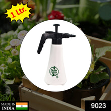 Garden sprayer for easy plant watering