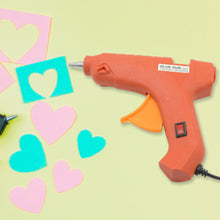 Professional 60 Watt Hot Melt Glue Gun with 5 Glue Sticks & On/Off Switch