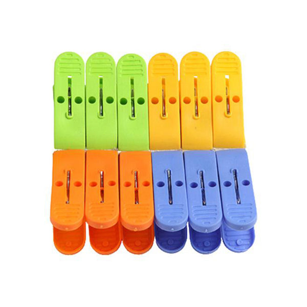 Strong plastic clips for cloth drying in assorted colors.