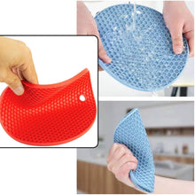 Practical silicone hot mat designed to prevent damage from hot dishes.